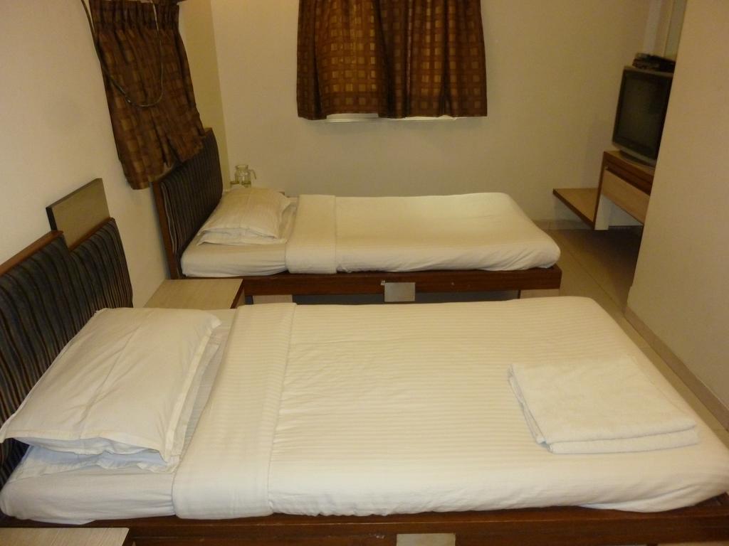 Hotel Park Shilton Mumbai Ngoại thất bức ảnh